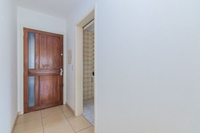 Imagem Imóvel com 2 Quartos à Venda, 78 m² em Centro - Porto Alegre Imagem Imóvel com 2 Quartos à Venda, 78 m² em Centro - Porto Alegre