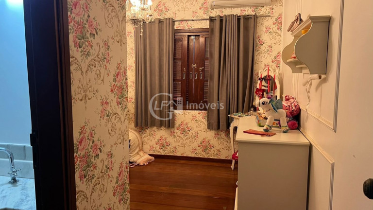 Imagem Casa com 4 Quartos à Venda, 340 m² em Chácara Cachoeira - Campo Grande Imagem Casa com 4 Quartos à Venda, 340 m² em Chácara Cachoeira - Campo Grande