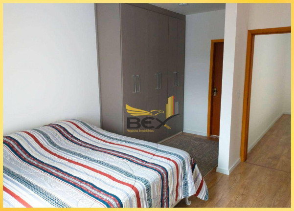Imagem Casa com 4 Quartos à Venda, 298 m² em Morada Das Flores (aldeia Da Serra) - Santana De Parnaíba Imagem Casa com 4 Quartos à Venda, 298 m² em Morada Das Flores (aldeia Da Serra) - Santana De Parnaíba