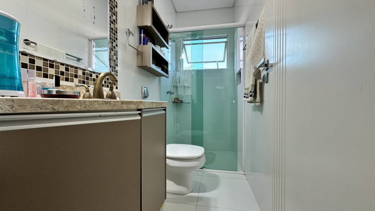 Imagem Casa com 3 Quartos à Venda, 303 m² em Klp - Foz Do Iguaçu Imagem Casa com 3 Quartos à Venda, 303 m² em Klp - Foz Do Iguaçu