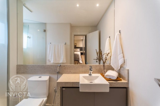 Imagem Apartamento com 4 Quartos à Venda, 237 m² em Barra Sul - Balneário Camboriú Imagem Apartamento com 4 Quartos à Venda, 237 m² em Barra Sul - Balneário Camboriú