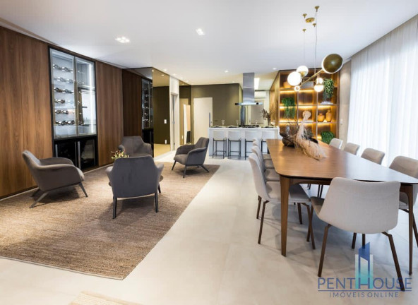 Imagem Apartamento com 3 Quartos à Venda, 221 m² em Centro - Balneário Camboriú Imagem Apartamento com 3 Quartos à Venda, 221 m² em Centro - Balneário Camboriú