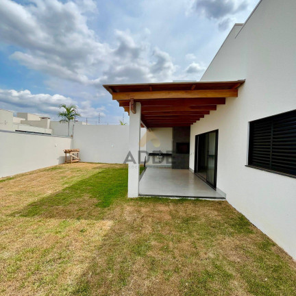 Imagem Casa com 3 Quartos à Venda, 405 m² em Green Park - Sorriso