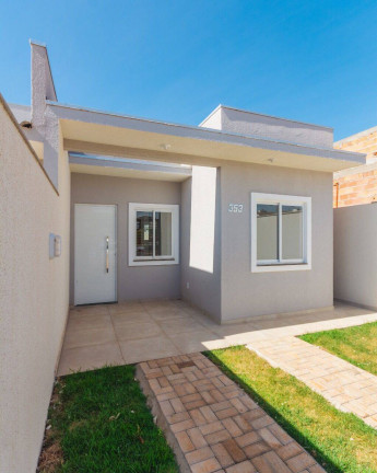 Casa com 3 Quartos à Venda, 61 m² em 14 De Novembro - Cascavel