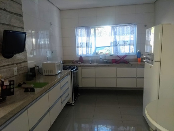 Imagem Casa com 4 Quartos à Venda, 360 m² em Vila Petrópolis - Atibaia Imagem Casa com 4 Quartos à Venda, 360 m² em Vila Petrópolis - Atibaia