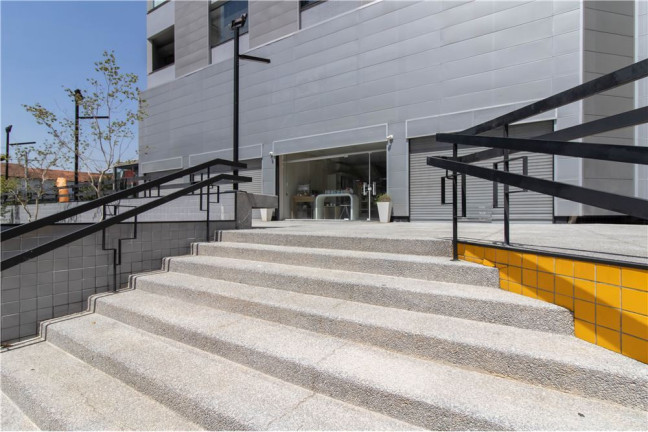 Sala Comercial à Venda,  em Vila Pedro Moreira - Guarulhos