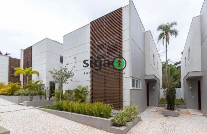 Casa com 4 Quartos à Venda, 770 m² em Granja Julieta - São Paulo