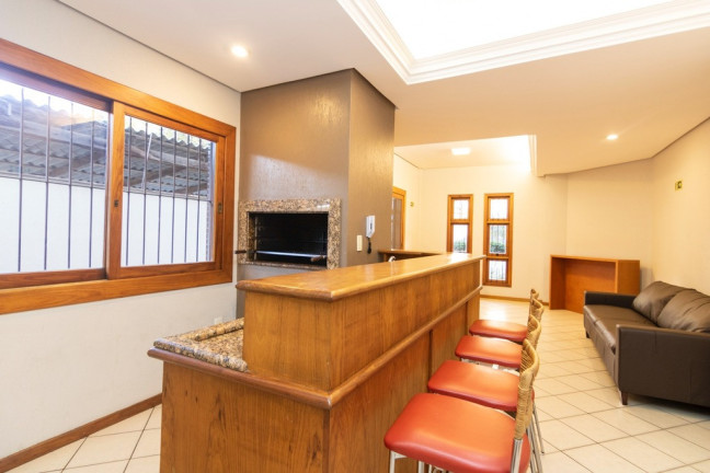 Imagem Imóvel com 2 Quartos à Venda, em Petrópolis - Porto Alegre Imagem Imóvel com 2 Quartos à Venda, em Petrópolis - Porto Alegre
