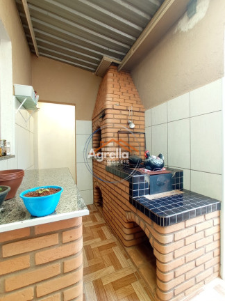 Imagem Casa com 3 Quartos à Venda, 135 m² em Jardim Hedy - Mogi Guaçu Imagem Casa com 3 Quartos à Venda, 135 m² em Jardim Hedy - Mogi Guaçu