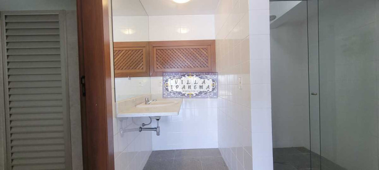 Imagem Imóvel com 4 Quartos à Venda, 800 m² em João Fernandes - Armação Dos Búzios