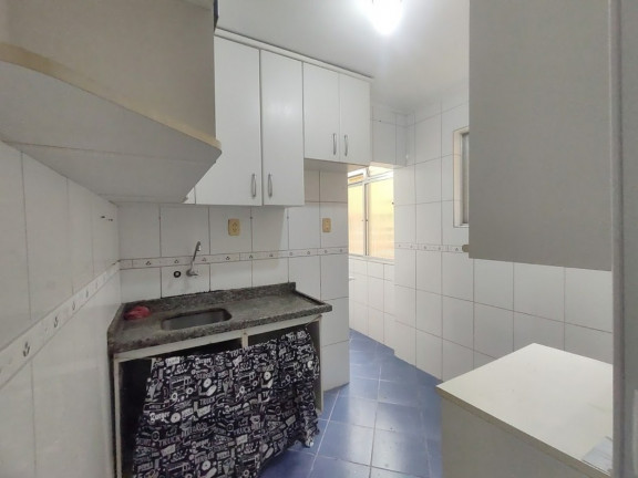Imagem Imóvel com 2 Quartos à Venda, 51 m² em Cristal - Porto Alegre Imagem Imóvel com 2 Quartos à Venda, 51 m² em Cristal - Porto Alegre
