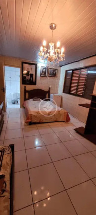 Imagem Casa com 3 Quartos à Venda, 247 m² em Setor Criméia Oeste - Goiânia