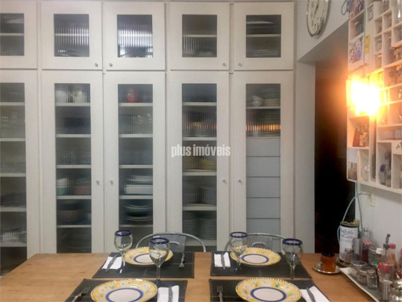 Imagem Apartamento com 4 Quartos à Venda, 230 m² em Jardim América - São Paulo Imagem Apartamento com 4 Quartos à Venda, 230 m² em Jardim América - São Paulo