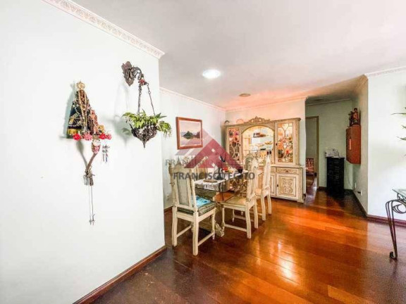 Imagem Apartamento com 3 Quartos à Venda, 110 m² em Icaraí - Niterói Imagem Apartamento com 3 Quartos à Venda, 110 m² em Icaraí - Niterói