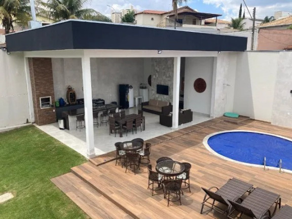Casa com 5 Quartos à Venda, 767 m² em Setor Habitacional Arniqueira (águas Claras) - Brasília