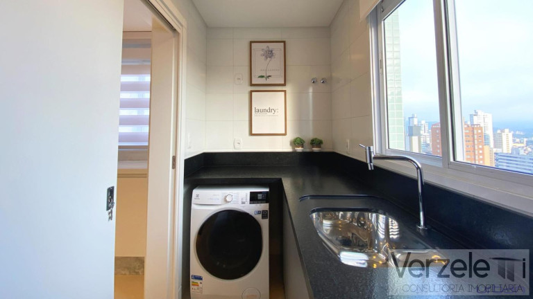 Imagem Apartamento com 4 Quartos à Venda, 240 m² em Centro - Balneário Camboriú Imagem Apartamento com 4 Quartos à Venda, 240 m² em Centro - Balneário Camboriú