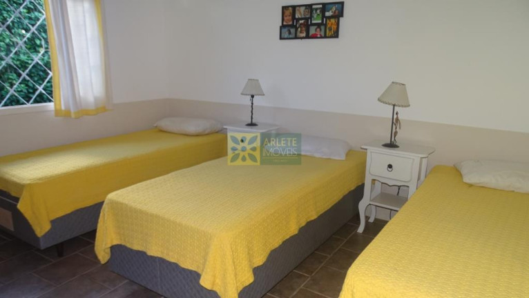 Imagem Casa com 2 Quartos para Alugar ou Temporada, 120 m² em Centro - Porto Belo Imagem Casa com 2 Quartos para Alugar ou Temporada, 120 m² em Centro - Porto Belo