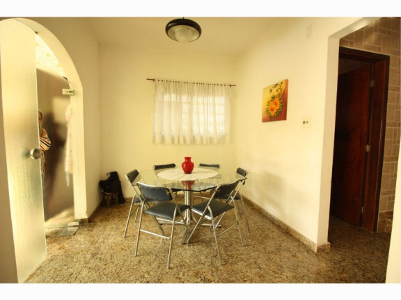 Imagem Casa com 4 Quartos à Venda, 400 m² em Vila Rosália - Guarulhos Imagem Casa com 4 Quartos à Venda, 400 m² em Vila Rosália - Guarulhos