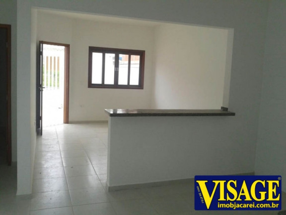 Casa com 3 Quartos à Venda, 140 m² em Vila Branca - Jacareí
