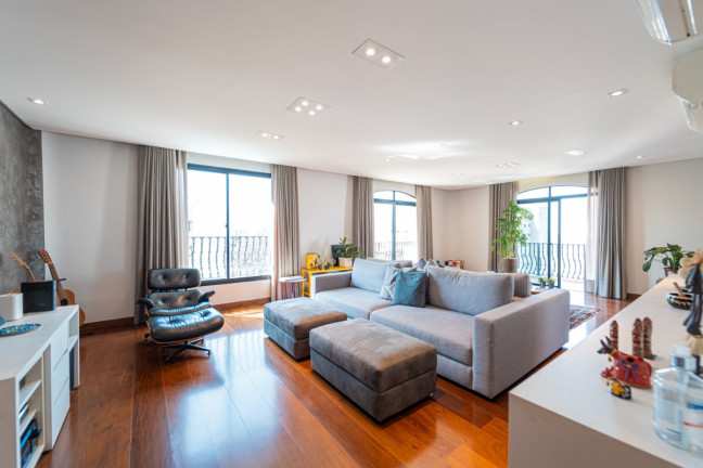 Apartamento com 4 Quartos à Venda, 285 m² em Jardim Parque Morumbi - São Paulo