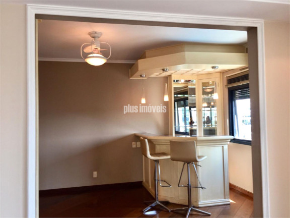 Imagem Apartamento com 3 Quartos à Venda, 257 m² em Moema - São Paulo Imagem Apartamento com 3 Quartos à Venda, 257 m² em Moema - São Paulo