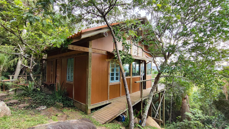 Imagem Imóvel com 2 Quartos à Venda, em Praia Do Rosa - Imbituba Imagem Imóvel com 2 Quartos à Venda, em Praia Do Rosa - Imbituba