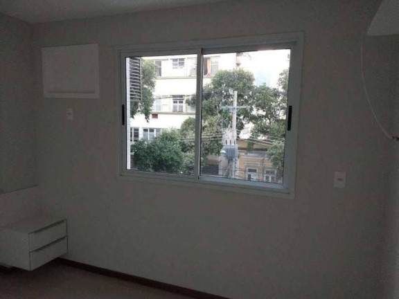 Imagem Imóvel com 2 Quartos à Venda, 70 m² em Vila Isabel - Rio De Janeiro Imagem Imóvel com 2 Quartos à Venda, 70 m² em Vila Isabel - Rio De Janeiro