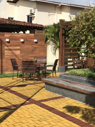 Imagem Casa com 5 Quartos à Venda, 206 m² em Feira De Santana Imagem Casa com 5 Quartos à Venda, 206 m² em Feira De Santana