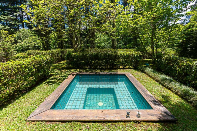 Imagem Casa com 5 Quartos à Venda, 552 m² em Vila Simonsen - Campos Do Jordão