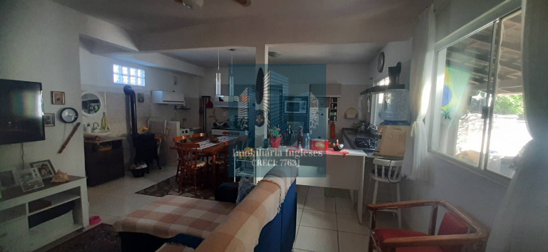 Imagem Casa com 3 Quartos à Venda, 158 m² em São João Do Rio Vermelho - Florianópolis Imagem Casa com 3 Quartos à Venda, 158 m² em São João Do Rio Vermelho - Florianópolis