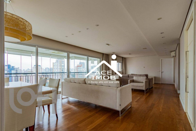 Apartamento com 3 Quartos à Venda, 216 m² em Jardim Vila Mariana - São Paulo