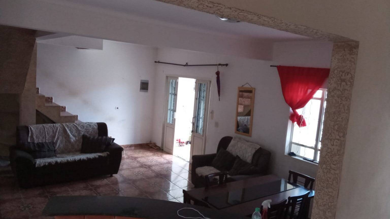 Imagem Casa com 3 Quartos à Venda, 174 m² em Centro - Boituva