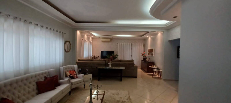 Imagem Casa com 4 Quartos à Venda, 1.800 m² em Centro - Cedral