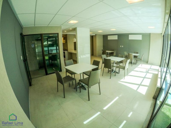 Apartamento com 2 Quartos à Venda,  em Casa Amarela - Recife