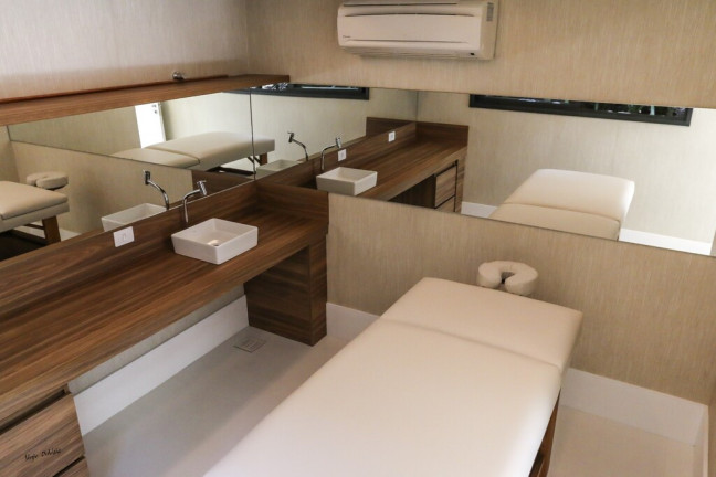 Imagem Apartamento com 4 Quartos à Venda, 435 m² em Moinhos De Vento - Porto Alegre