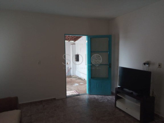 Imagem Casa com 2 Quartos à Venda, 160 m² em Conjunto Habitacional Victório De Santi - Araraquara Imagem Casa com 2 Quartos à Venda, 160 m² em Conjunto Habitacional Victório De Santi - Araraquara