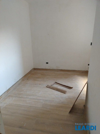 Imagem Apartamento com 2 Quartos à Venda, 57 m² em Santa Maria - Santo André
