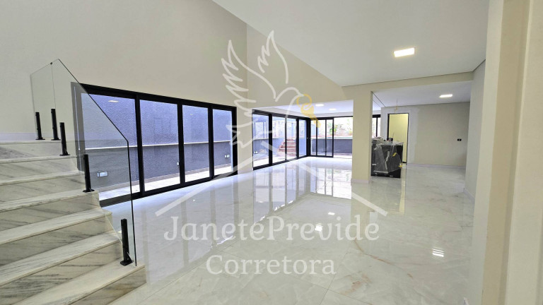 Casa de Condomínio com 4 Quartos à Venda, 260 m² em Alphaville - Santana De Parnaíba