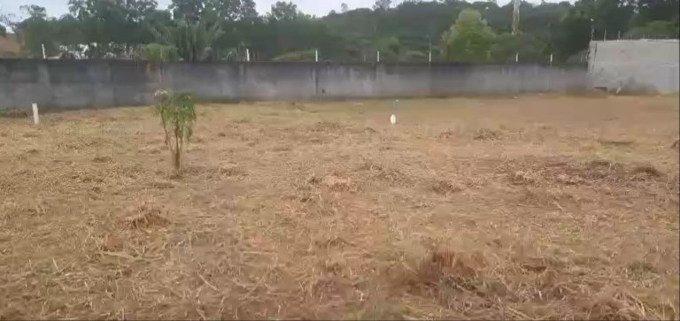 Imagem Terreno à Venda, 670 m² em Cia Sul - Simões Filho Imagem Terreno à Venda, 670 m² em Cia Sul - Simões Filho