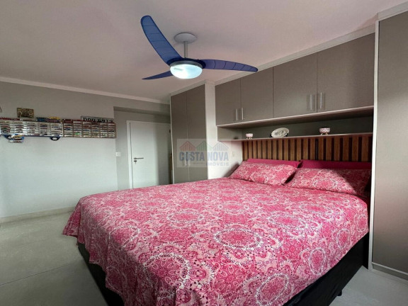 Imagem Apartamento com 2 Quartos à Venda, 65 m²