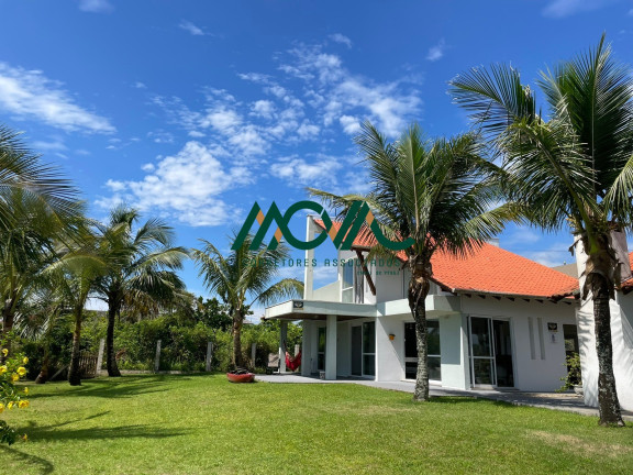 Casa com 4 Quartos para Alugar, 200 m² em Itamar - Itapoá