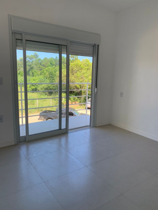 Imagem Casa com 4 Quartos à Venda, 125 m² em Ambrósio - Garopaba Imagem Casa com 4 Quartos à Venda, 125 m² em Ambrósio - Garopaba