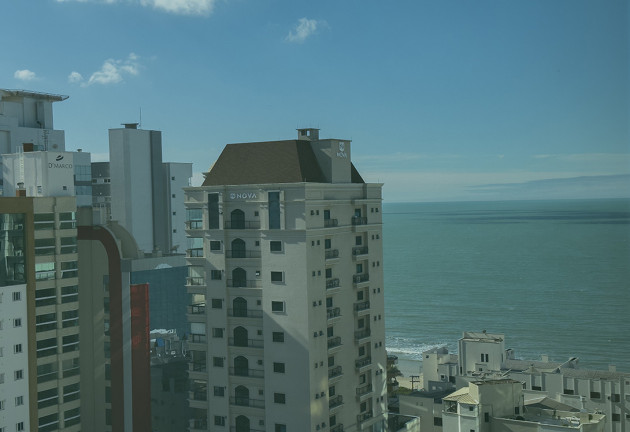 Imagem Apartamento com 4 Quartos à Venda, 179 m² em Meia Praia - Itapema