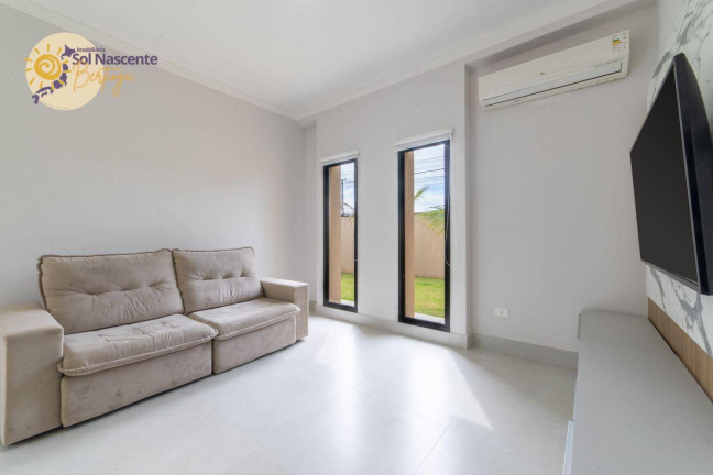 Imagem Casa com 3 Quartos à Venda ou Locação, 108 m² em Maitinga - Bertioga