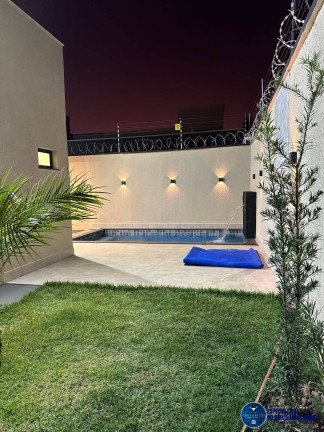 Imagem Casa com 3 Quartos à Venda, 360 m² em Moinho Dos Ventos - Goiânia