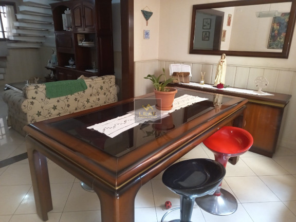 Imagem Sobrado com 2 Quartos à Venda, 122 m² em água Fria - São Paulo