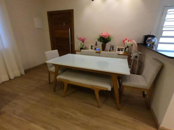 Imagem Casa com 3 Quartos à Venda, 220 m² em Vila Carrão - São Paulo