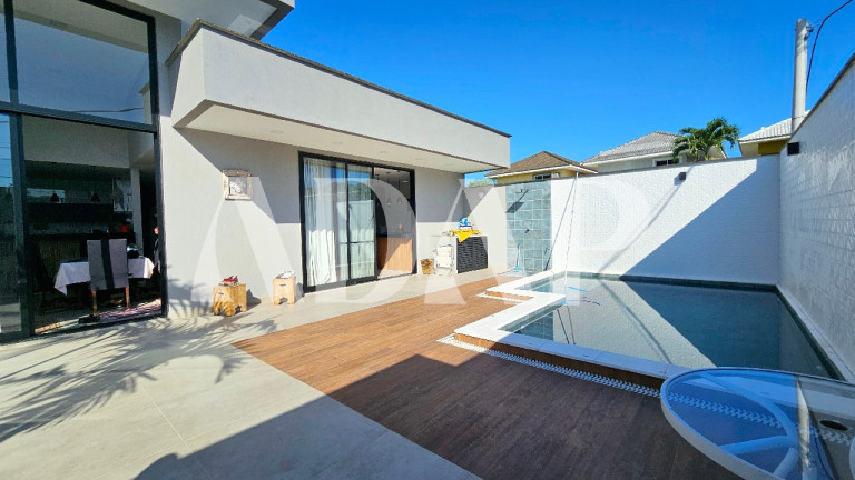 Imagem Casa com 3 Quartos à Venda, 380 m² em Vargem Pequena - Rio De Janeiro Imagem Casa com 3 Quartos à Venda, 380 m² em Vargem Pequena - Rio De Janeiro