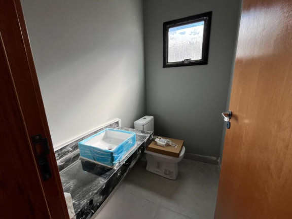 Imagem Casa com 3 Quartos à Venda, 250 m² em Condomínio Primor Das Torres - Cuiabá