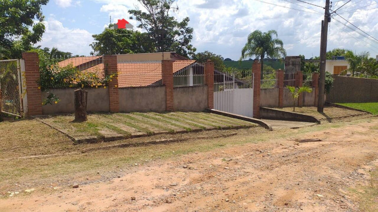 Imagem Chácara com 3 Quartos à Venda, 1.500 m² em Centro - Artur Nogueira